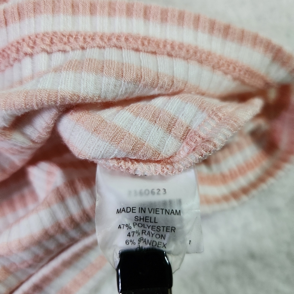 Riley & Rae Striped Ruffle Sleeve Top Pink White Ribbed Knit Large Summer - Picture 5 of 7
